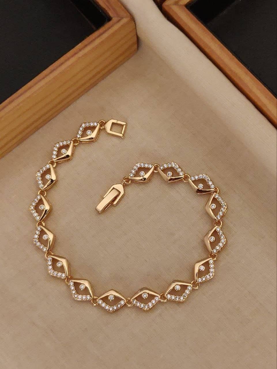 Shivay Fashion  hub Rose Gold Bracelet ( Pack of 1 ) - Bangles & Bracelets | Buy online on ZillyBuy