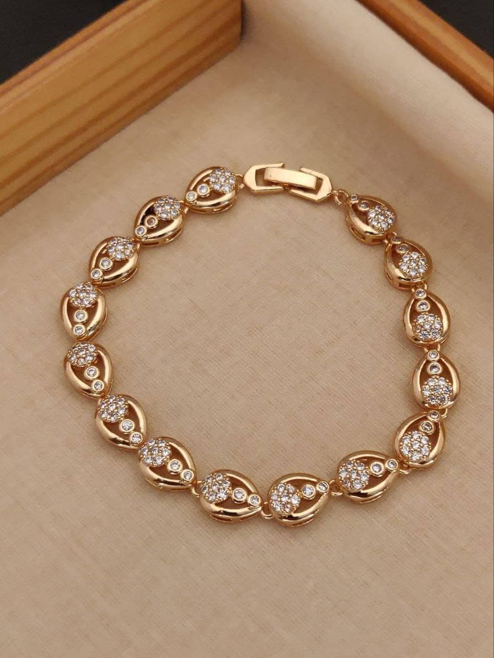 Shivay Fashion  hub Rose Gold Bracelet ( Pack of 1 ) - Bangles & Bracelets | Buy online on ZillyBuy