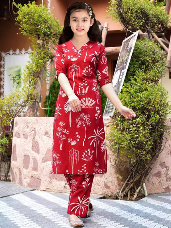 Bholukart Girls Cotton Blend Kurti with Pants ( Pack of 1 , Red )