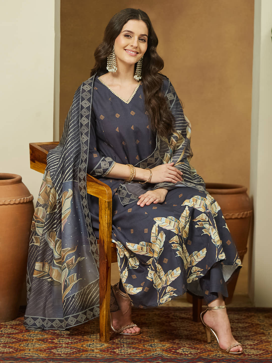 Janasya Women Cotton Blend Embellished A-line Kurti With Pants ( Black )