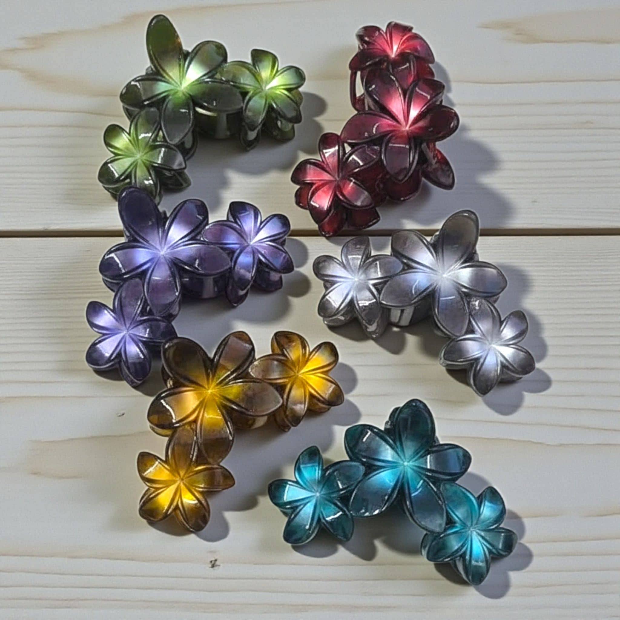 Blubby Multi Hair Claw ( Pack of 6 ) - Jewellery Sets | Buy online on ZillyBuy