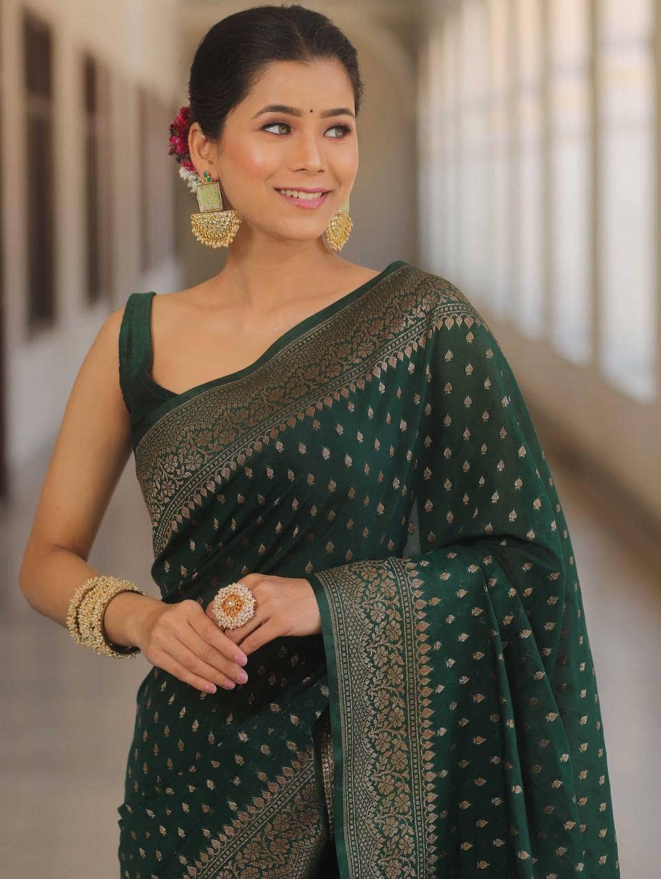fab woven Art Silk Woven Design Banarasi saree With Unstitched Blouse Piece ( Green ) - Sarees | Buy online on ZillyBuy