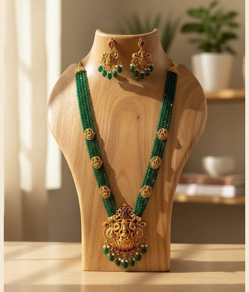 LAFORWORD Gold Religious Pendant With Chain ( Pack of 1 ) - Jewellery Sets | Buy online on ZillyBuy