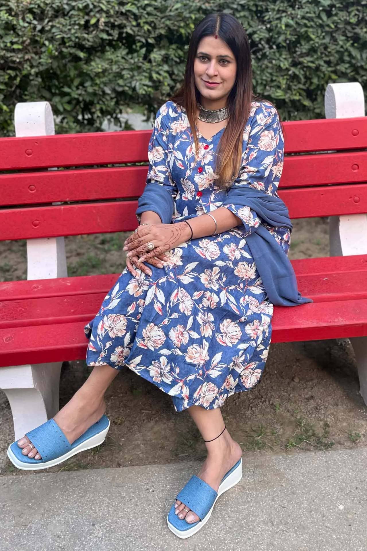 Wonder Weaves Women Cotton Blend Printed A-line Kurti With Pants ( Blue )