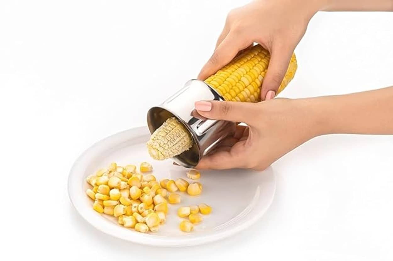 Stainless Steel Unbreakable Corn Cutter/Corn Seed Remover Cutter/Cob Stripping Kernels Remover Set Of 1