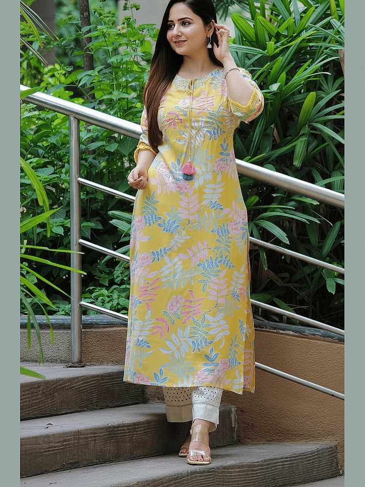 Vaamsi Cotton Printed Knee Length Women's A-line Dress - Green ( Pack of 1 ) Vaamsi Cotton Printed Knee Length Women's A-line Dress - Green ( Pack of 1 )