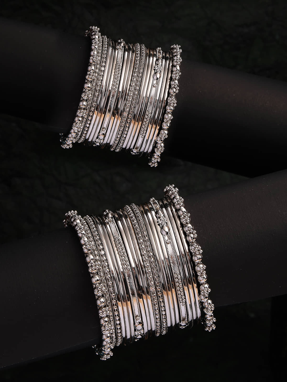 Sukkhi Silver Bangle Set ( Pack of 1 ) - Bangles & Bracelets | Buy online on ZillyBuy