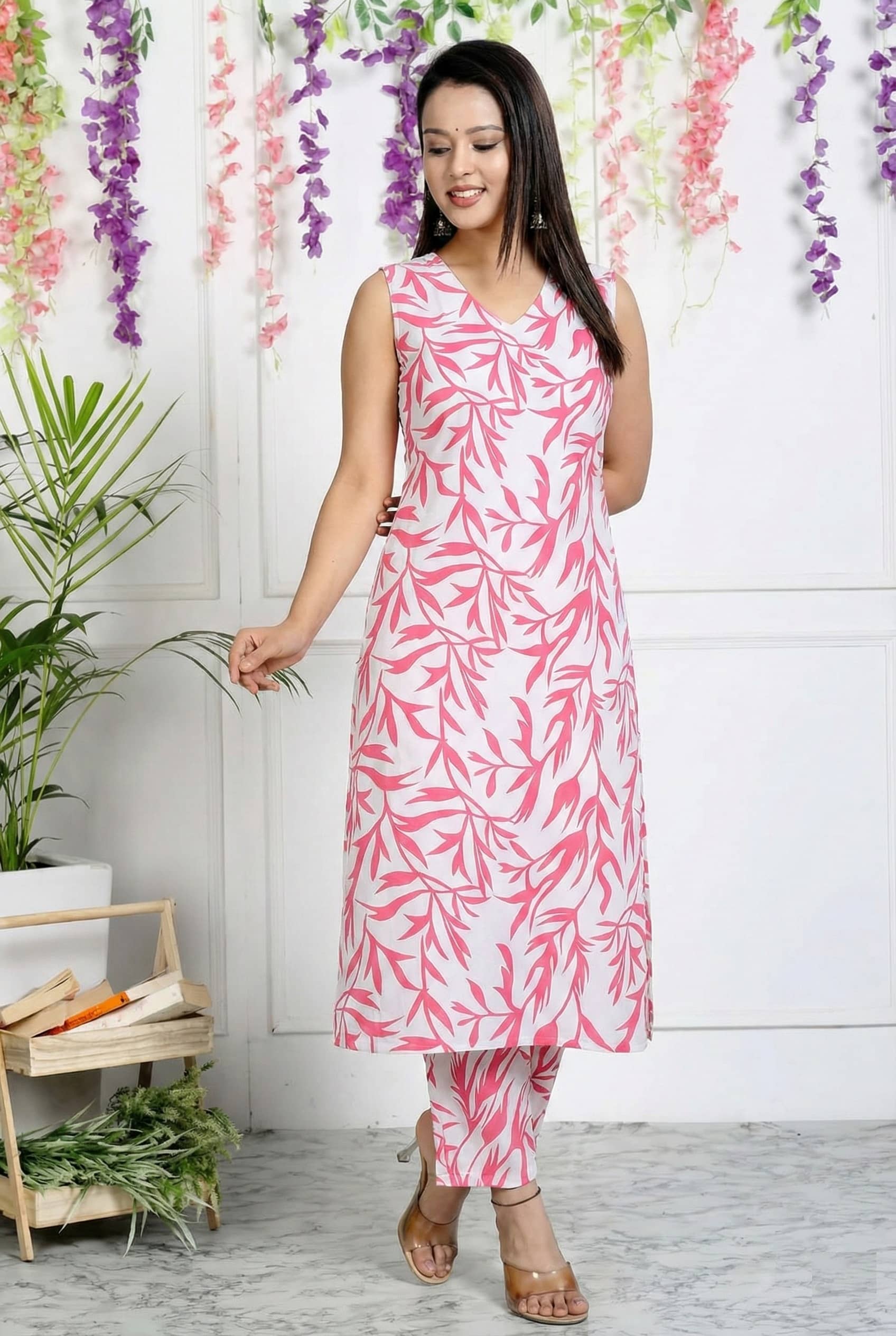 BOUGHT FIRST Women Printed Top With Palazzos Co-Ord Set ( Black )