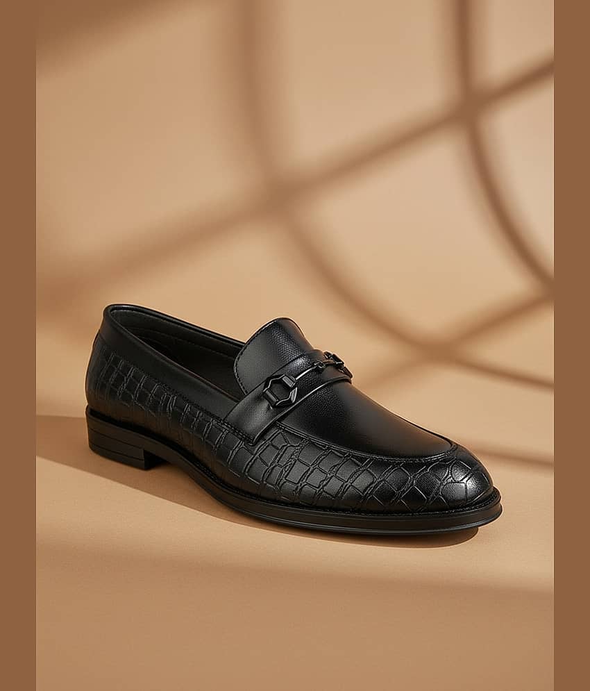 Fentacia Black Men's Mocassin Formal Shoes - Formal Shoes | Buy online on ZillyBuy