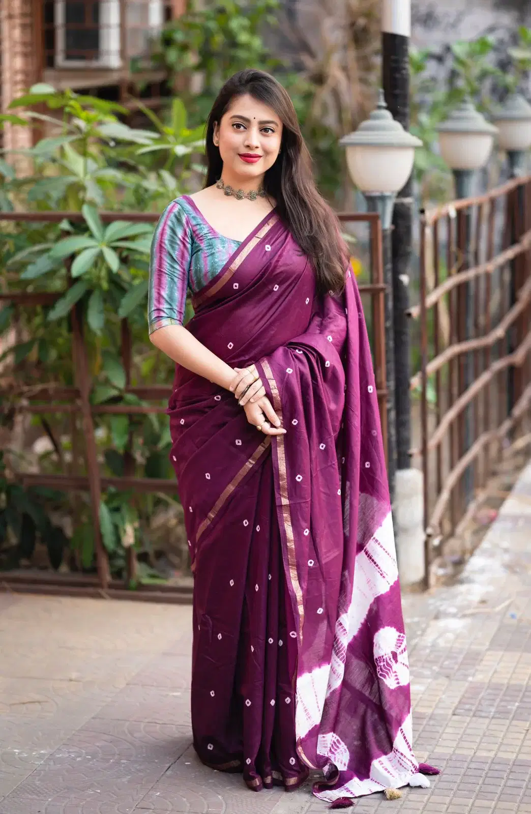Bhuwal Fashion Linen Printed Banarasi saree With Unstitched Blouse Piece ( Green )