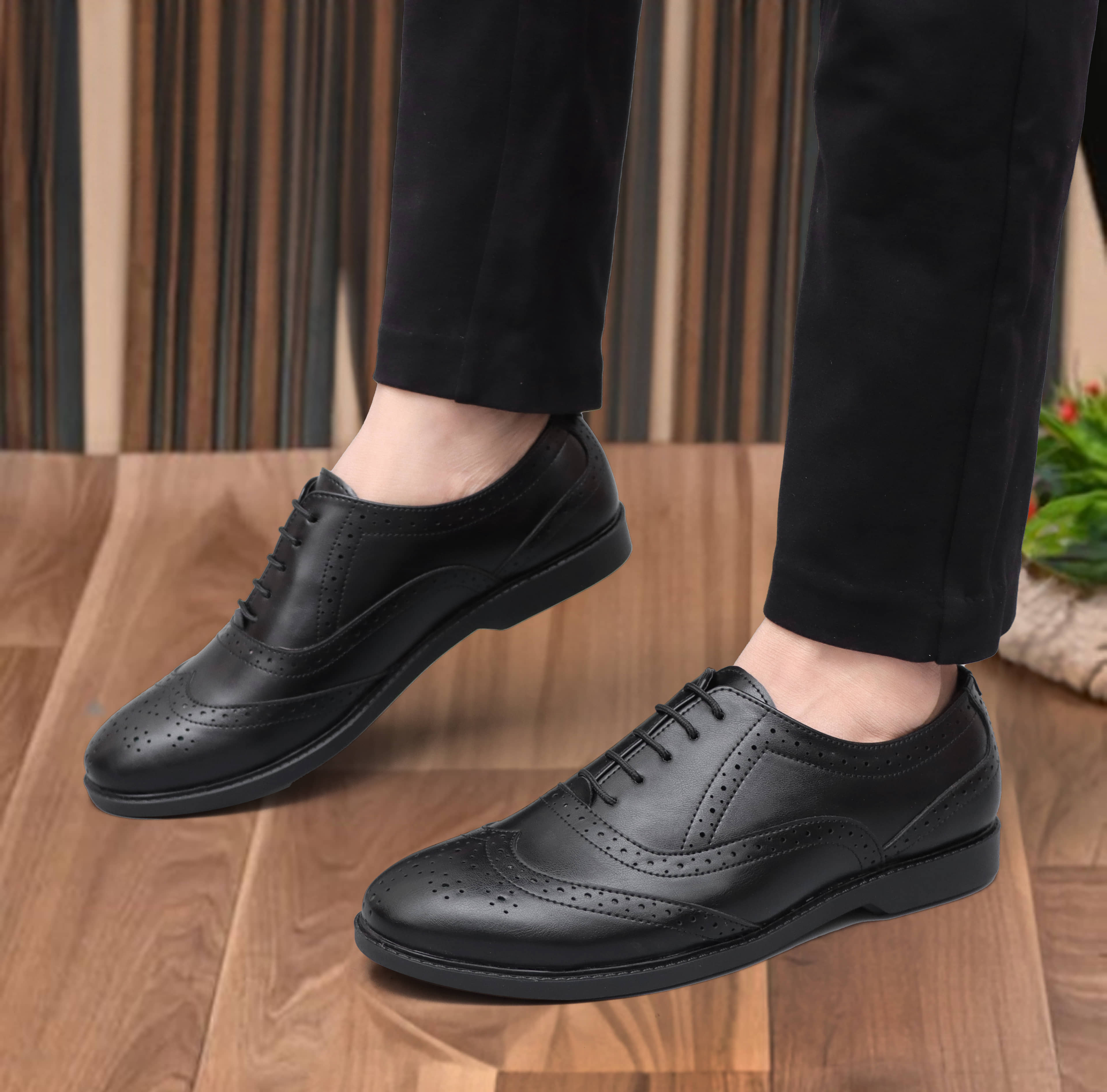 ALCAZO Black Men's Brogue Formal Shoes - Formal Shoes | Buy online on ZillyBuy