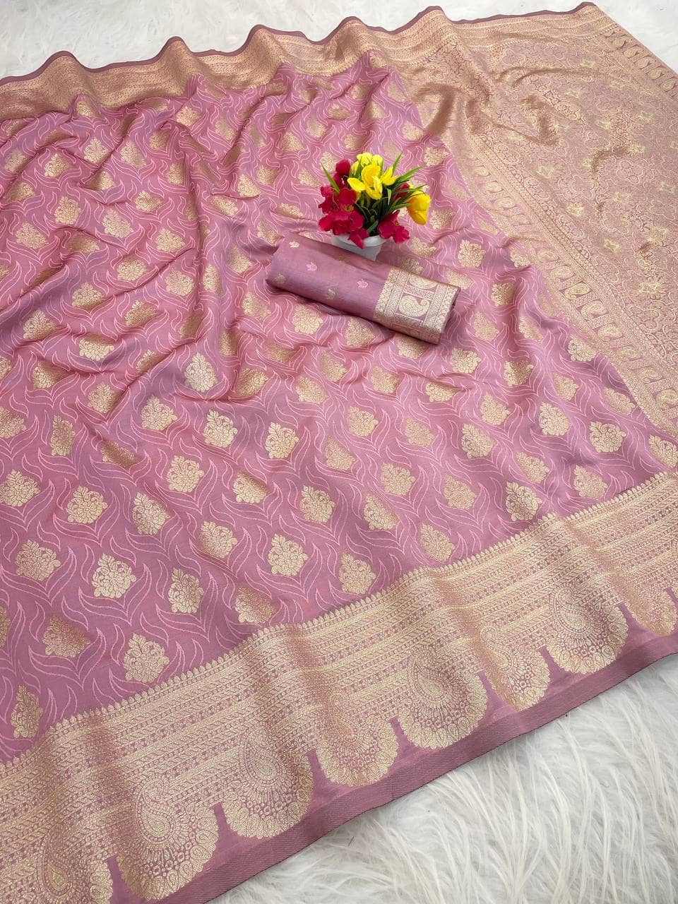 fab woven Art Silk Woven Design Banarasi saree With Unstitched Blouse Piece ( Pink ) - Sarees | Buy online on ZillyBuy