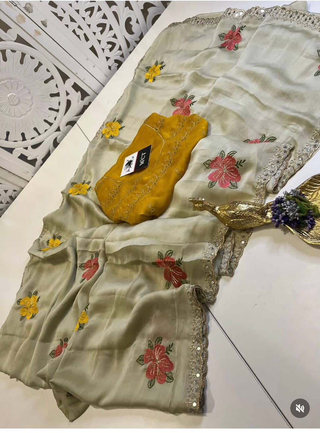 Kandora Georgette Embroidered Goan Kunbi Saree With Unstitched Blouse Piece ( Beige ) - Sarees | Buy online on ZillyBuy