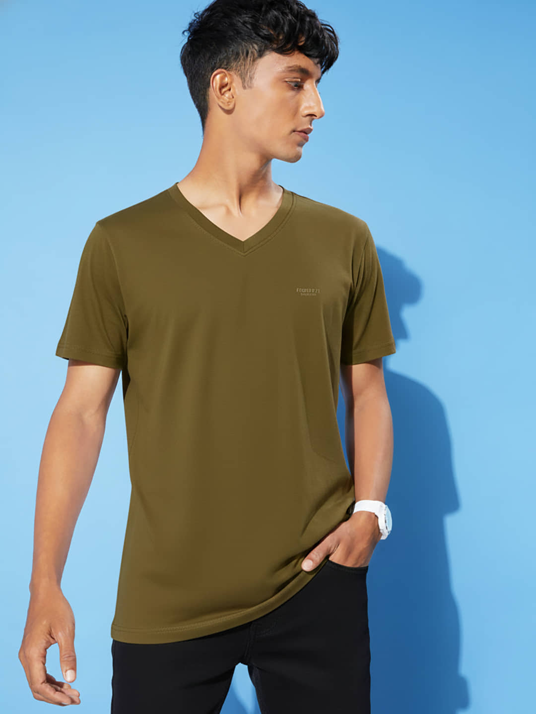 GET GOLF Men Cotton Blend Regular Fit Solid T-Shirt ( Olive )