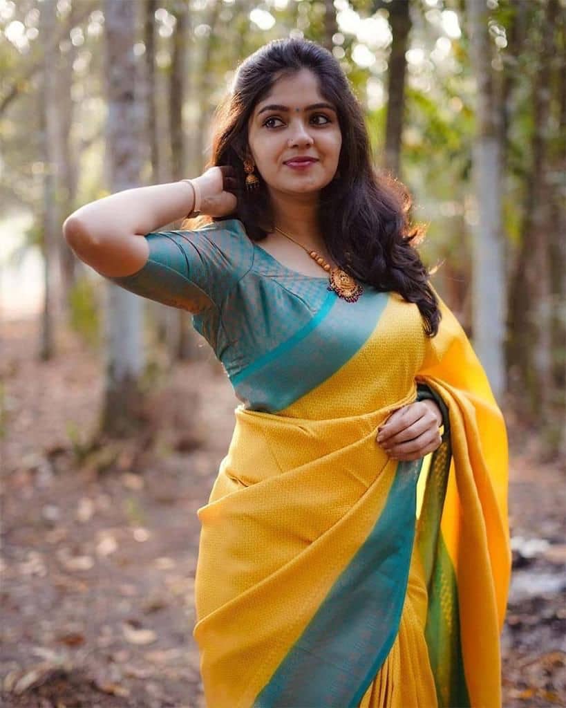 fab woven Art Silk Woven Design Banarasi saree With Unstitched Blouse Piece ( Yellow ) - Sarees | Buy online on ZillyBuy