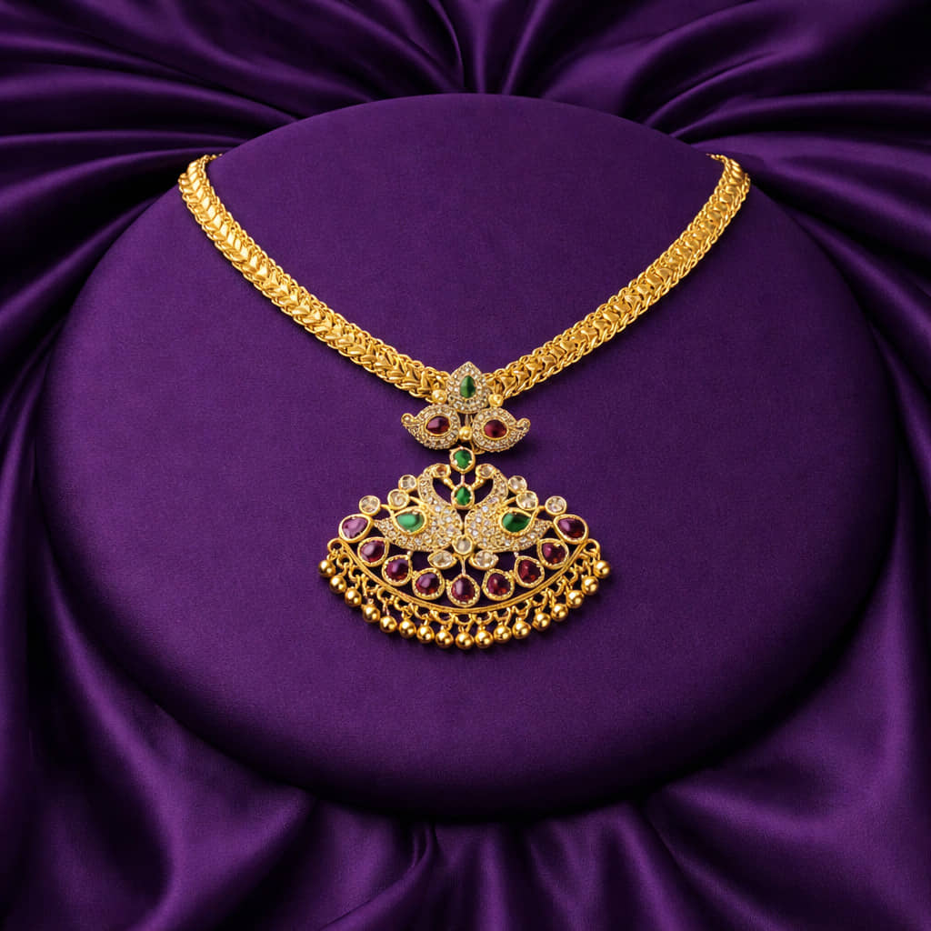 ROFARWORD Gold Brass Necklace Set ( Pack of 1 )