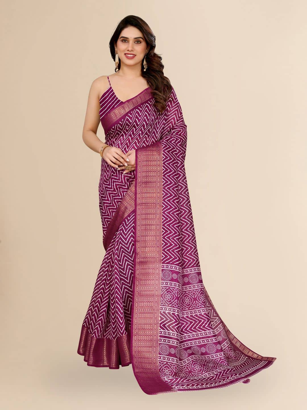 HEMA SILK MILLS Cotton Blend Woven Regular Saree With Unstitched Blouse Piece ( Wine ) - Sarees | Buy online on ZillyBuy