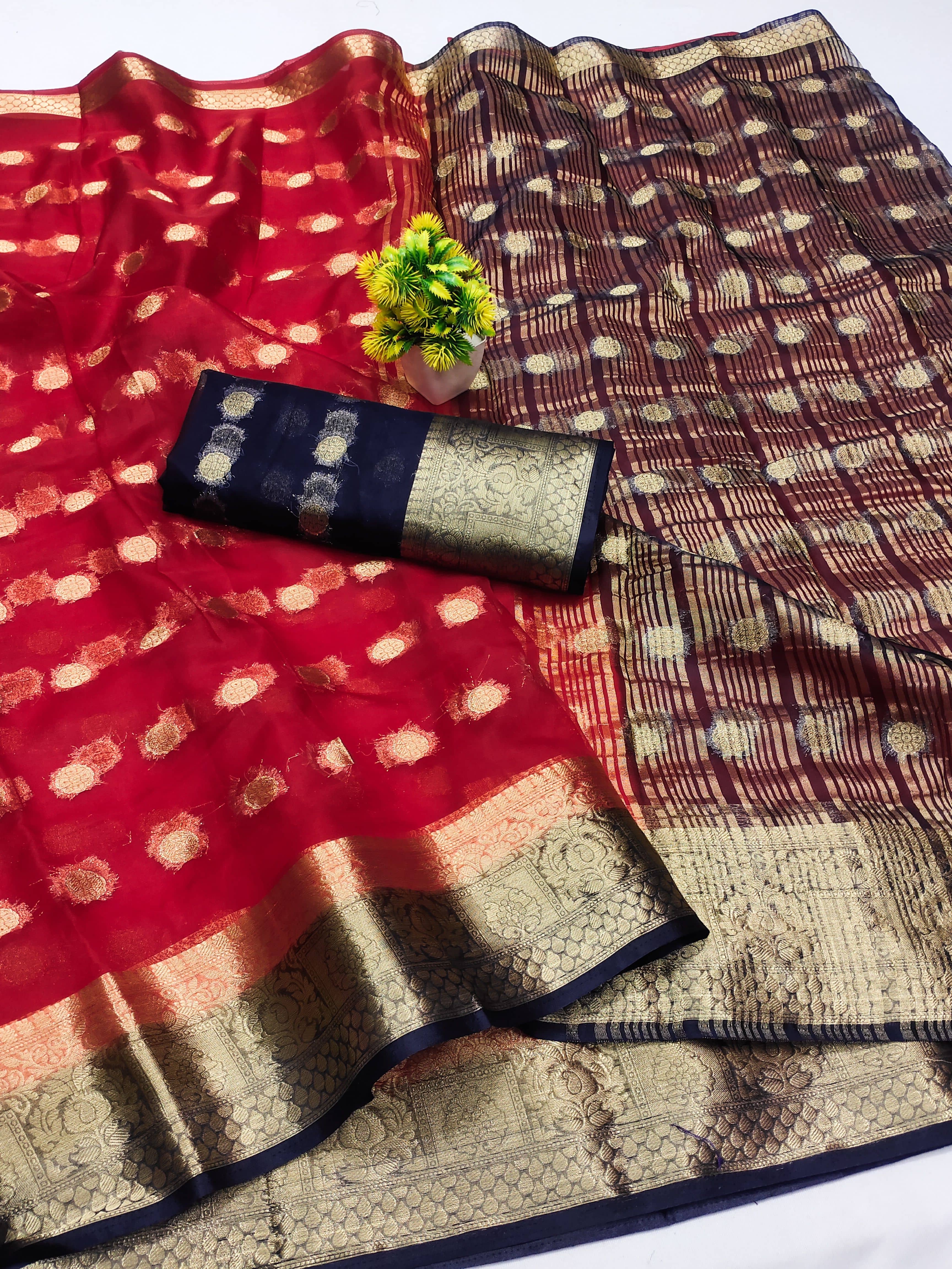 HEMA SILK MILLS Organza Embellished Regular Saree With Unstitched Blouse Piece ( Red )