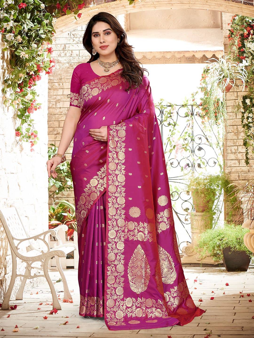 HEMA SILK MILLS Silk Blend Printed Regular Saree With Unstitched Blouse Piece ( Wine ) - Sarees | Buy online on ZillyBuy
