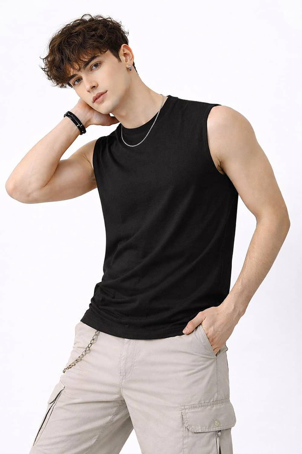 VIOUR Men Cotton Relaxed Fit Solid T-Shirt ( Black )