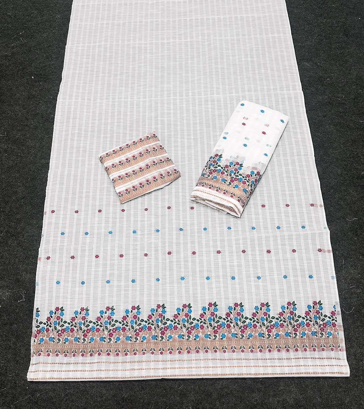KALIPATRA Cotton Solid Mekhela Chador With Unstitched Blouse Piece ( Blue ) - Sarees | Buy online on ZillyBuy