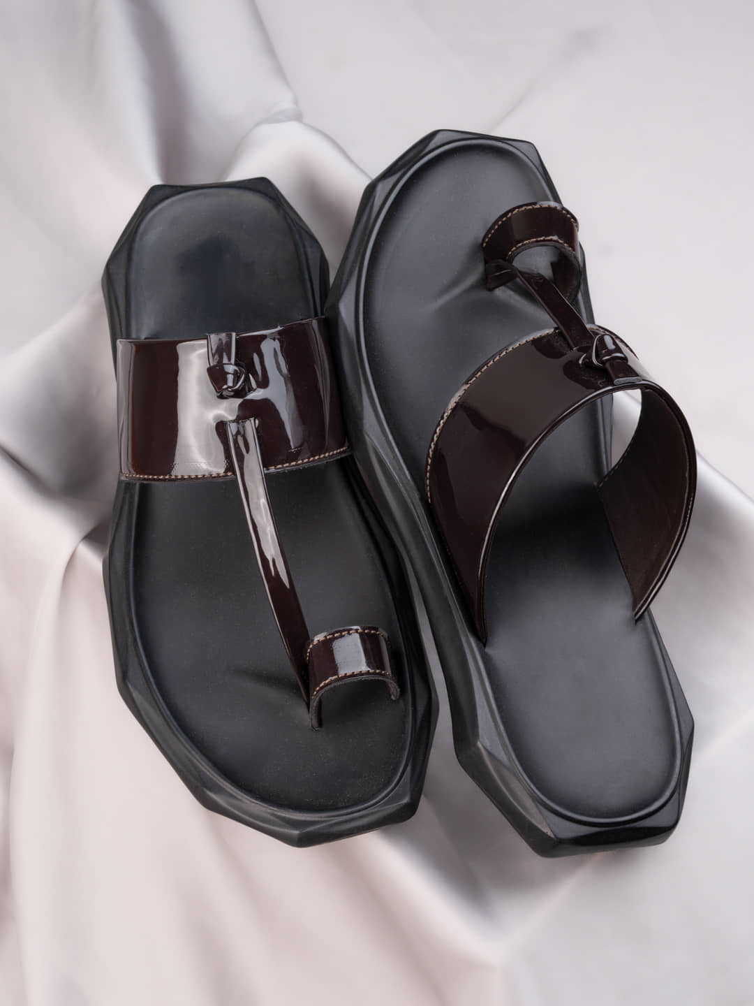 Fentacia Brown Men's Kolhapuris - Ethnic Shoes | Buy online on ZillyBuy