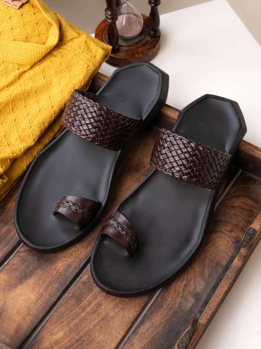 Fentacia Brown Men's Kolhapuris - Ethnic Shoes | Buy online on ZillyBuy