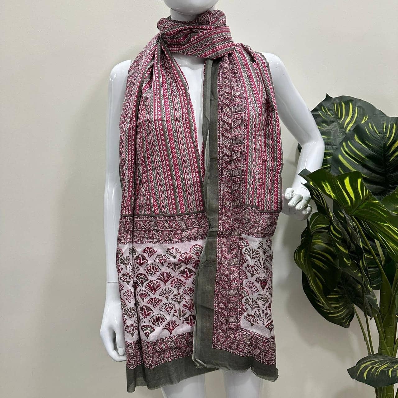 Frionkandy Cotton Women Dupatta ( Multicoloured , Pack of 1 ) - Dupattas & Shawls | Buy online on ZillyBuy