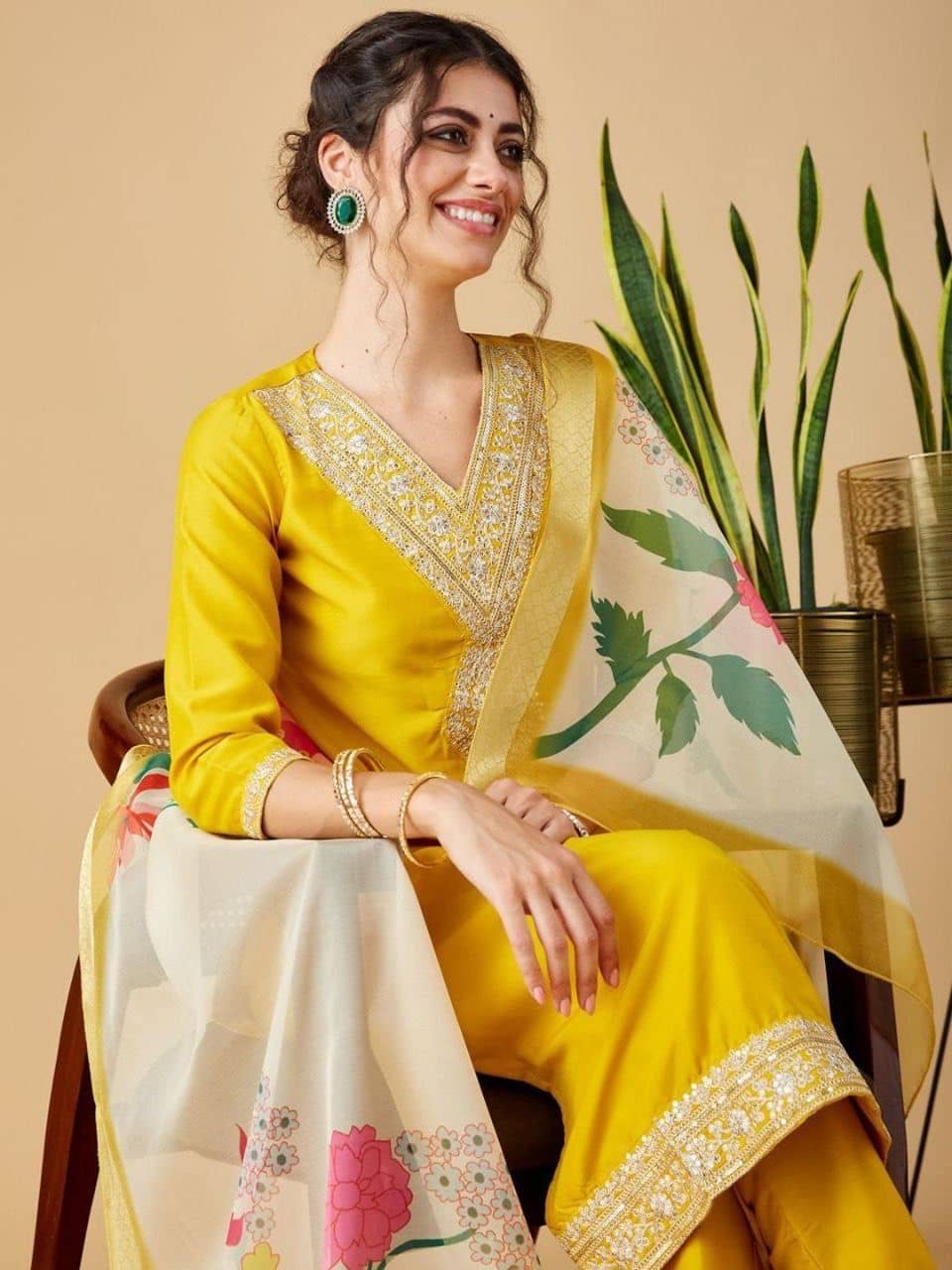 TRAHIMAM Women Viscose Embroidered Straight Kurti With Pants ( Yellow )