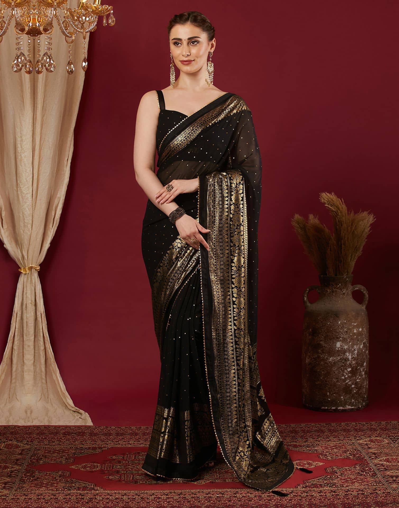 Samah Georgette Printed Regular Saree With Unstitched Blouse Piece ( Black ) - Sarees | Buy online on ZillyBuy