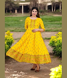First Affair Women Viscose Rayon Printed Anarkali Kurti ( Yellow )