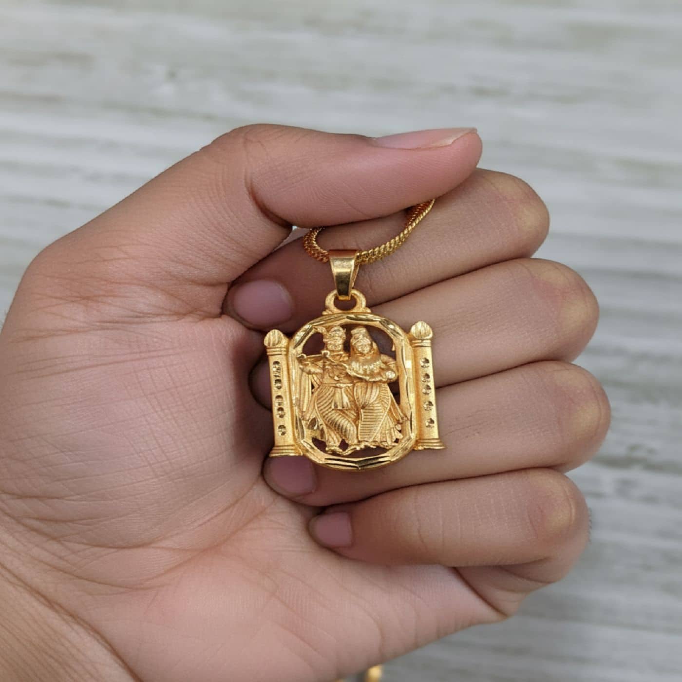 AKLINA Gold Religious Pendant With Chain ( Pack of 1 ) - Jewellery Sets | Buy online on ZillyBuy