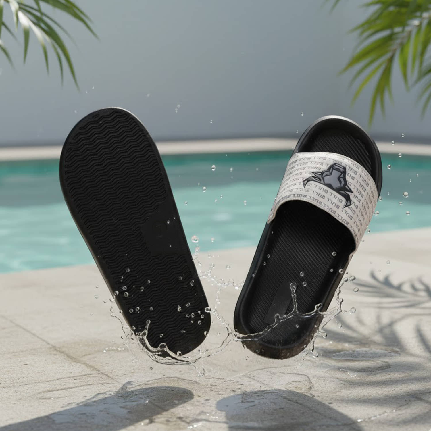 Q tick White Men's Slide Flip Flop
