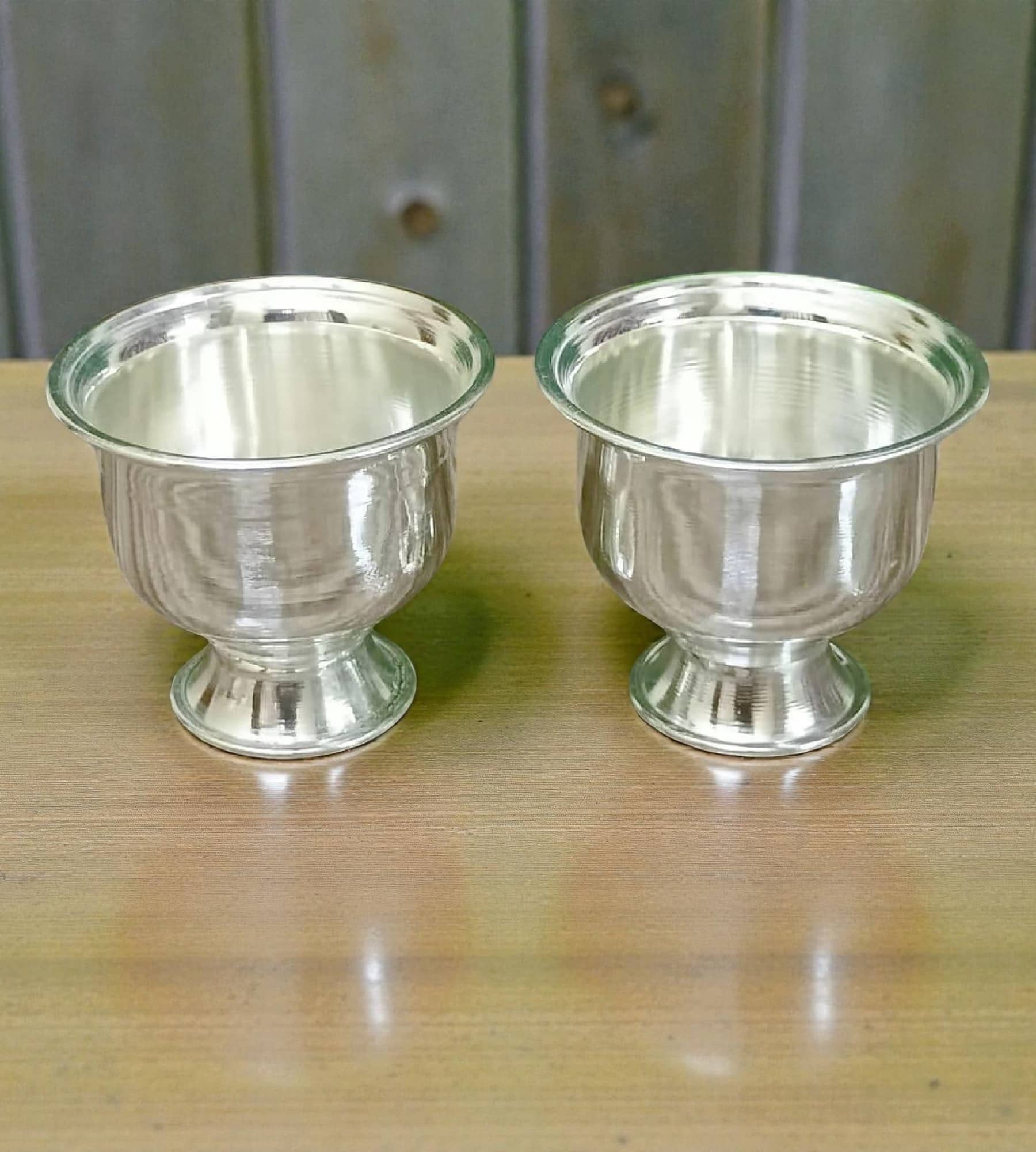 Sigaram Kumkum Box 2 Plain Kum Kum Cup ( Pack of 2 )