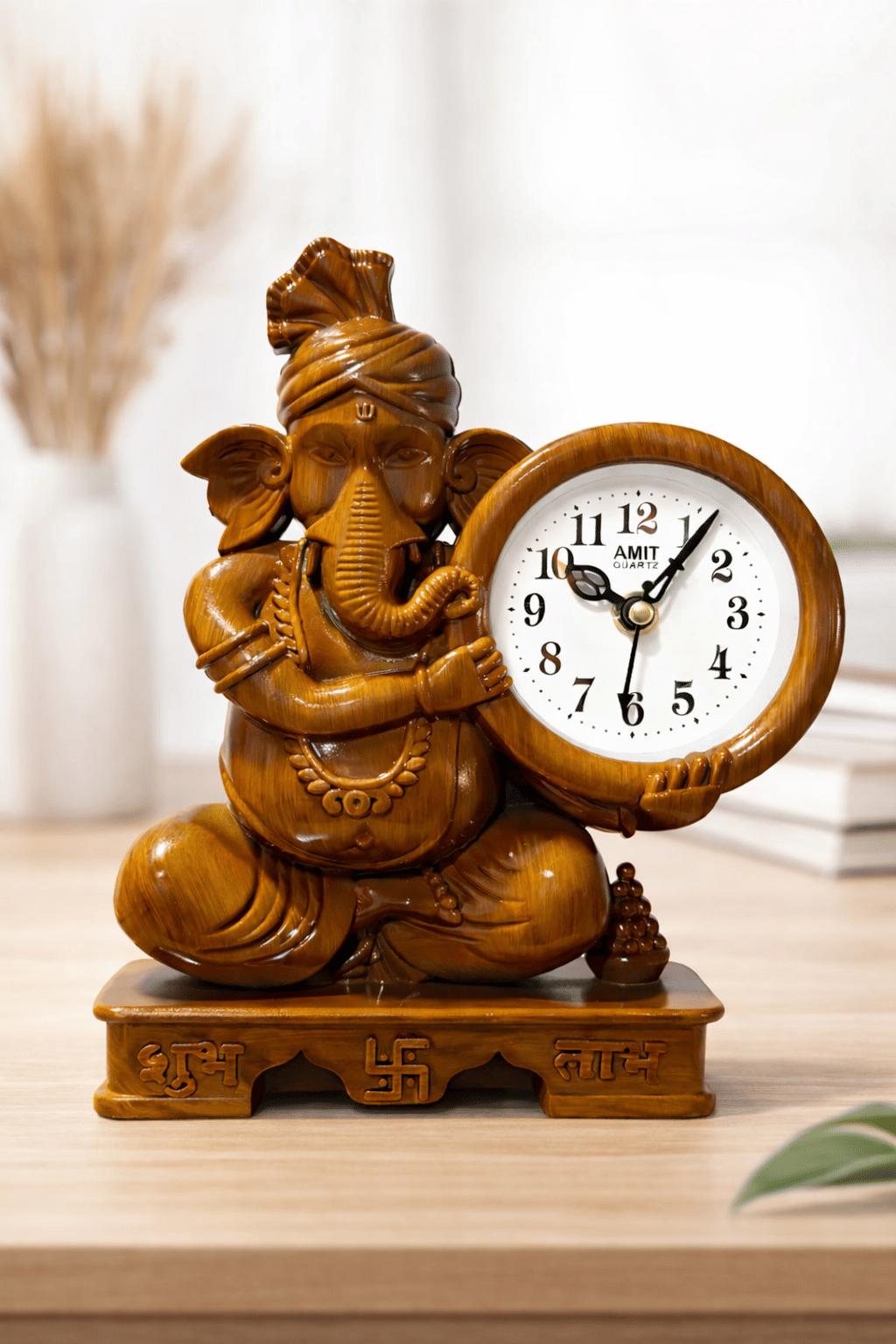 GrabBasket Analog Plastic Assymetric Table Clock - Pack of 1