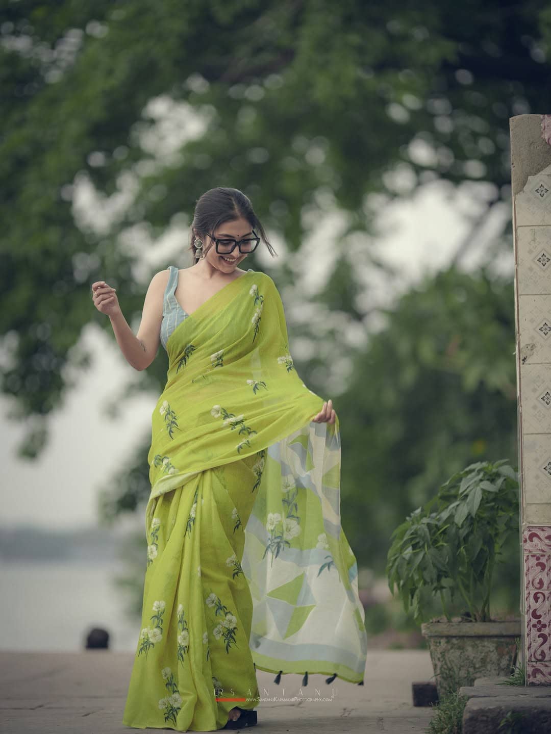 Villagius Cotton Printed Maheshwari Saree With Unstitched Blouse Piece ( Green ) - Sarees | Buy online on ZillyBuy