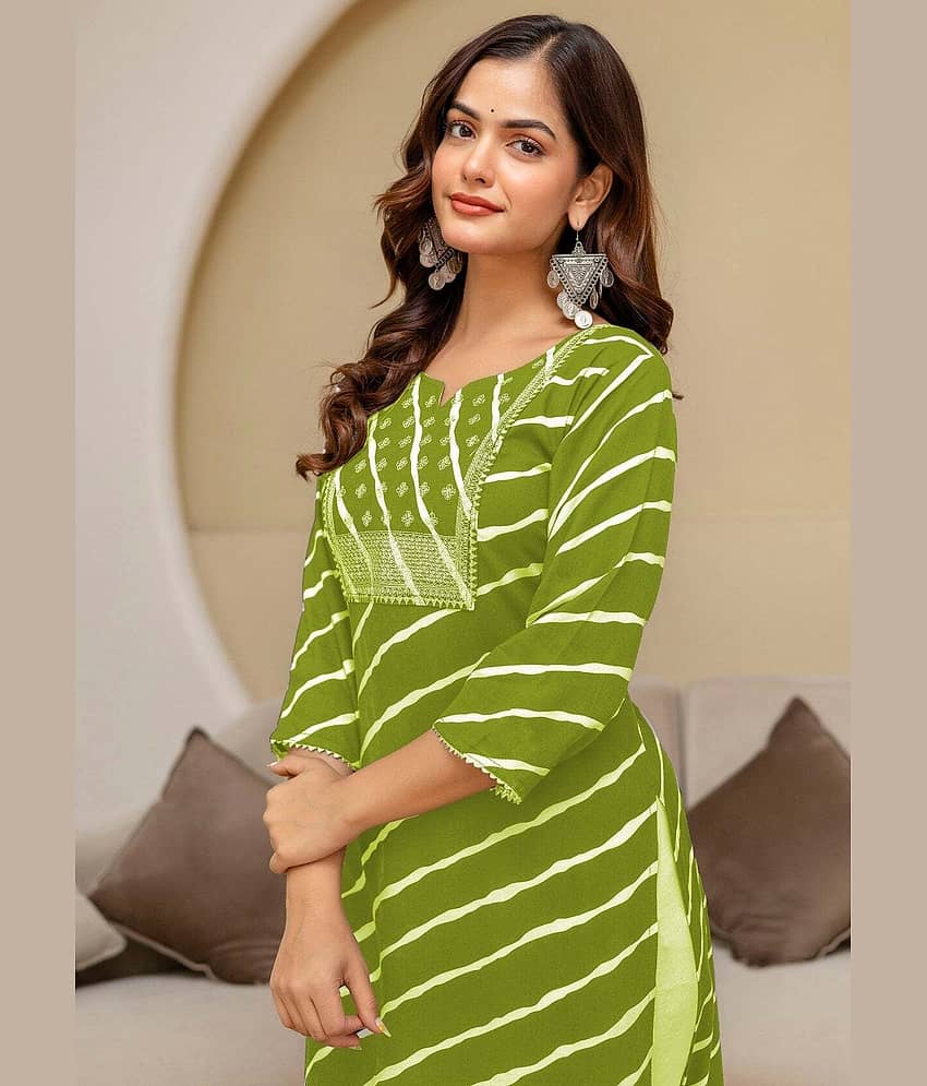 Kapadia Women Cotton Blend Embroidered Straight Kurti ( Green ) - Kurtis, Tunics | Buy online on ZillyBuy
