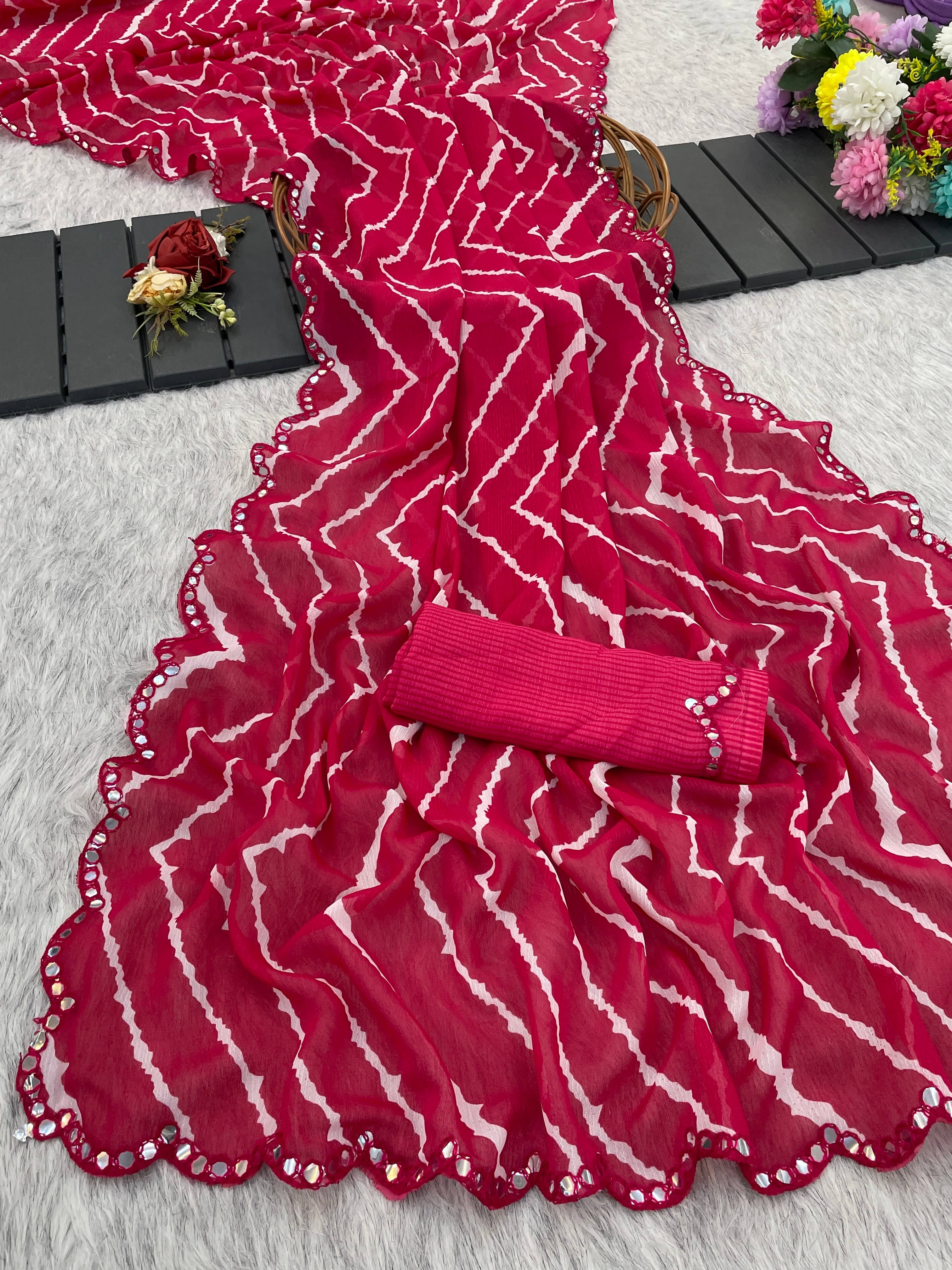 VEERAIVA Chiffon Printed Leheriya Saree With Unstitched Blouse Piece ( Pink ) - Sarees | Buy online on ZillyBuy