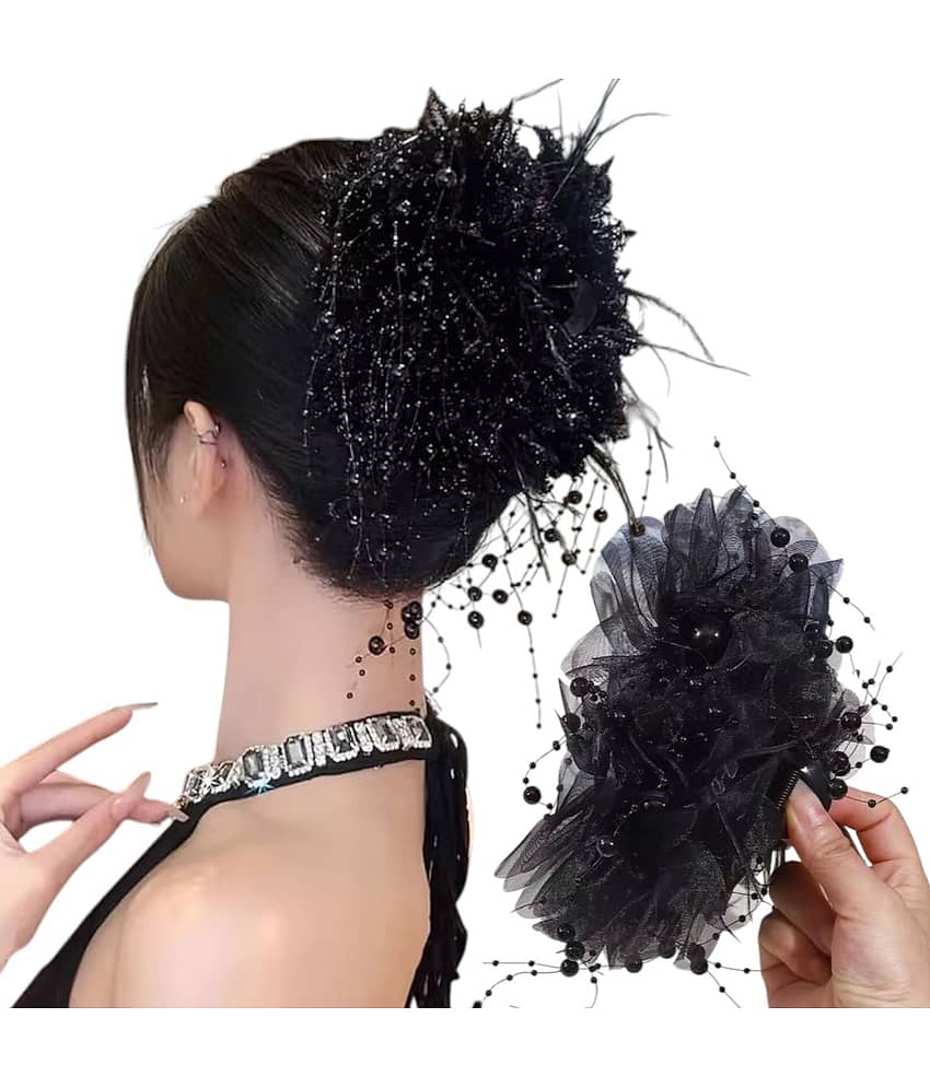 Blubby Black Clutcher ( Pack of 1 ) - Jewellery Sets | Buy online on ZillyBuy