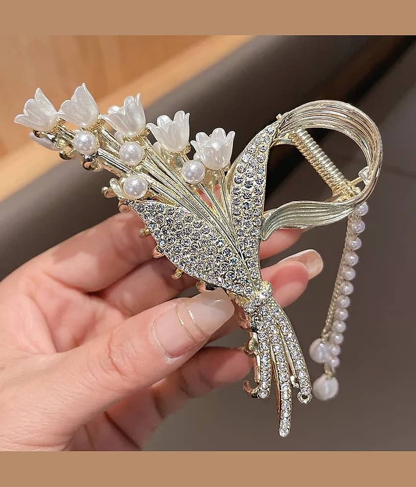 Blubby Gold Clutcher ( Pack of 1 ) - Jewellery Sets | Buy online on ZillyBuy