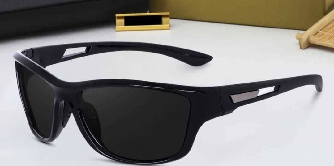 PIRASO Black Visor Sunglasses ( Pack of 1 ) - Sunglasses | Buy online on ZillyBuy