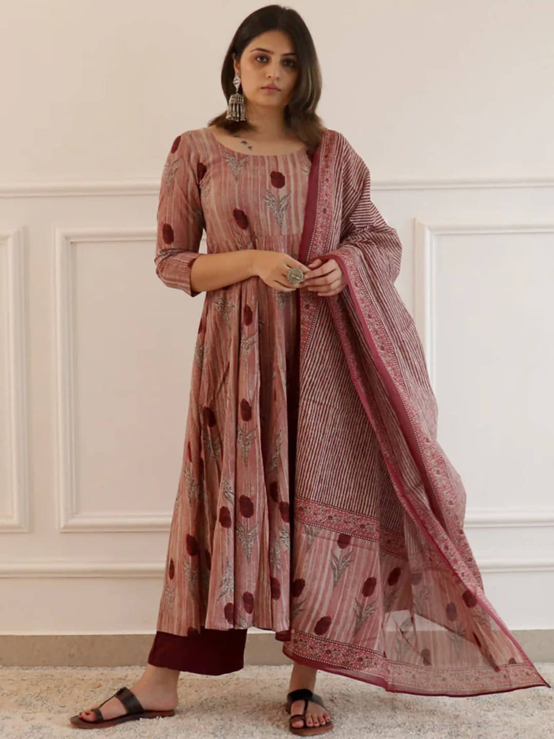 YAGNIK FASHION Women Rayon Printed A-line Kurti With Pants ( Pink )