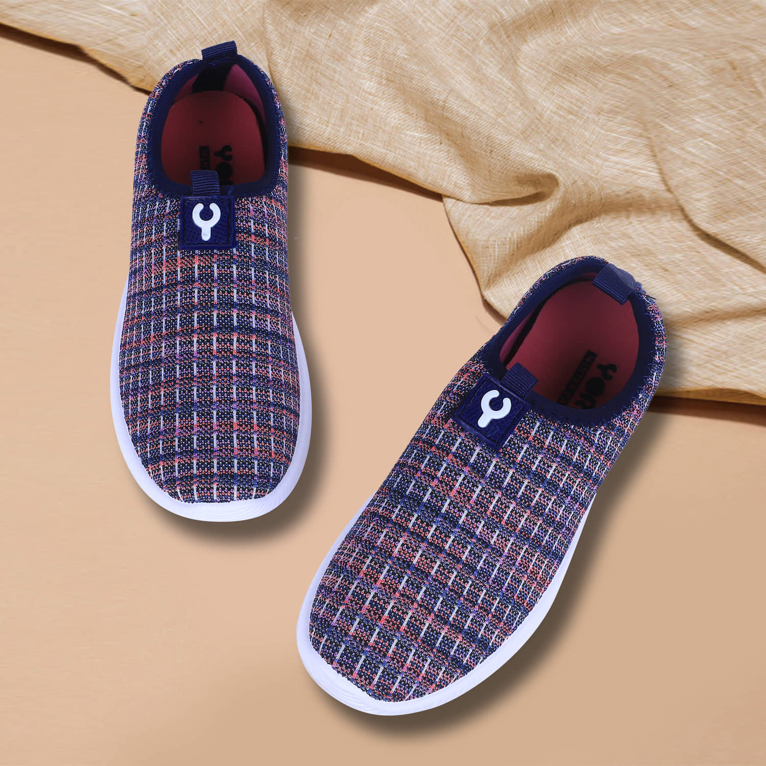 Fabbmate - Pink Women's Outdoor & Adventure Shoes - Sports Shoes | Buy online on ZillyBuy