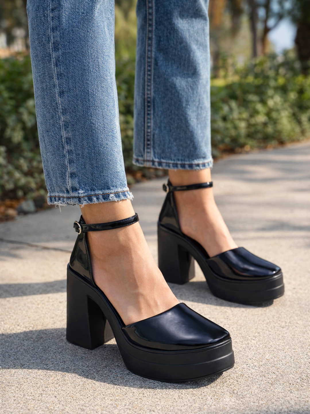 Stylestry Black Women's Sandal Heels - Heels | Buy online on ZillyBuy