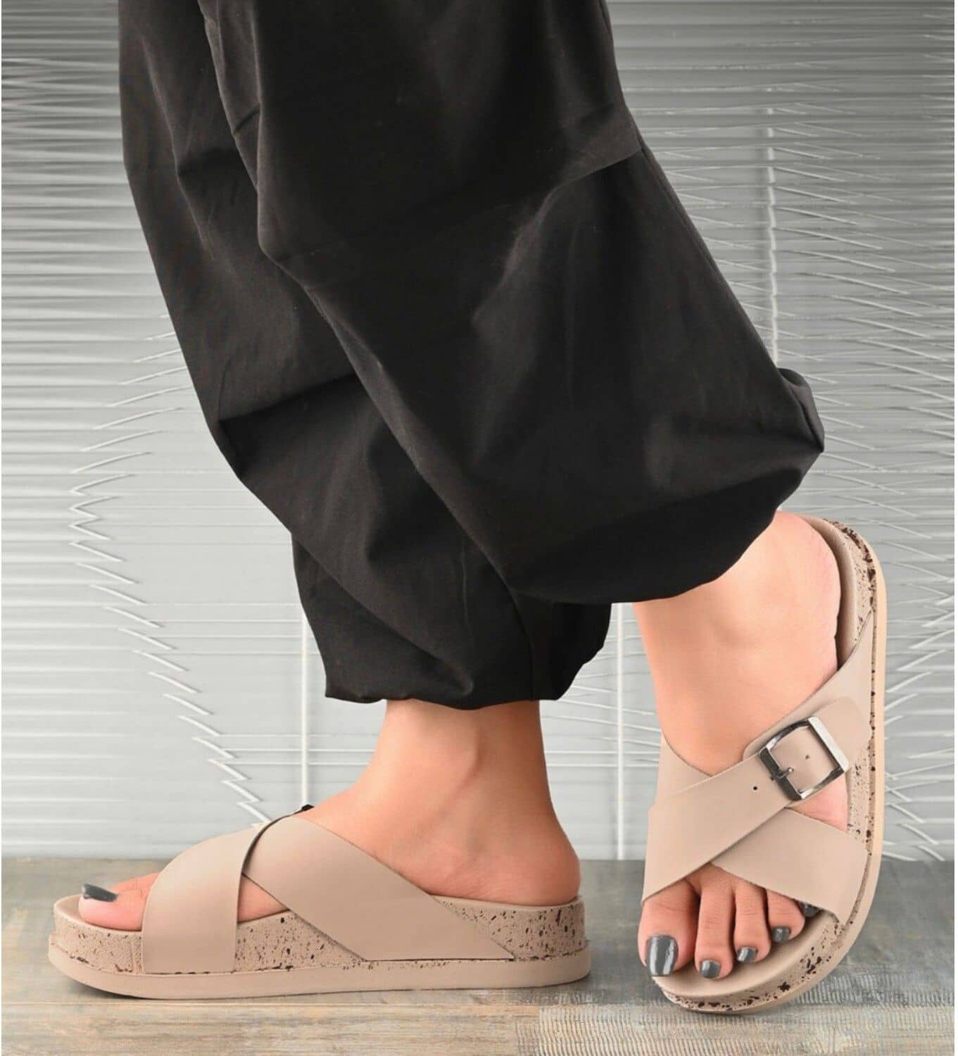 Monoction Beige Women's Slide