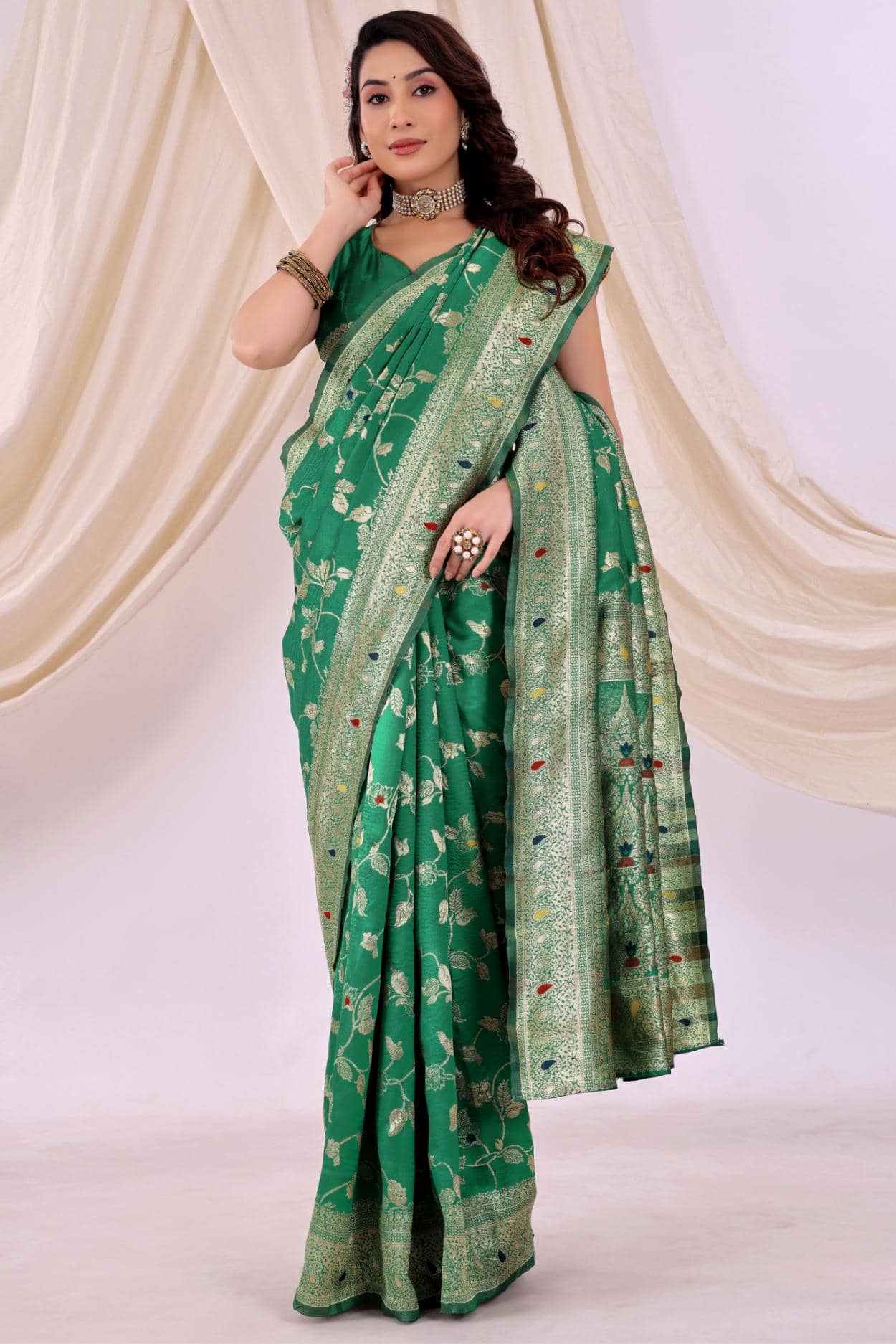Today Deal Silk Woven Banarasi saree With Unstitched Blouse Piece ( Lime Green ) - Sarees | Buy online on ZillyBuy