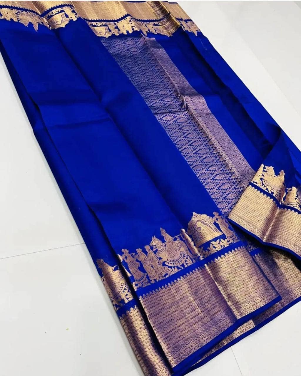 fab woven Art Silk Woven Design Kanjeevaram Sarees With Unstitched Blouse Piece ( Wine ) - Sarees | Buy online on ZillyBuy