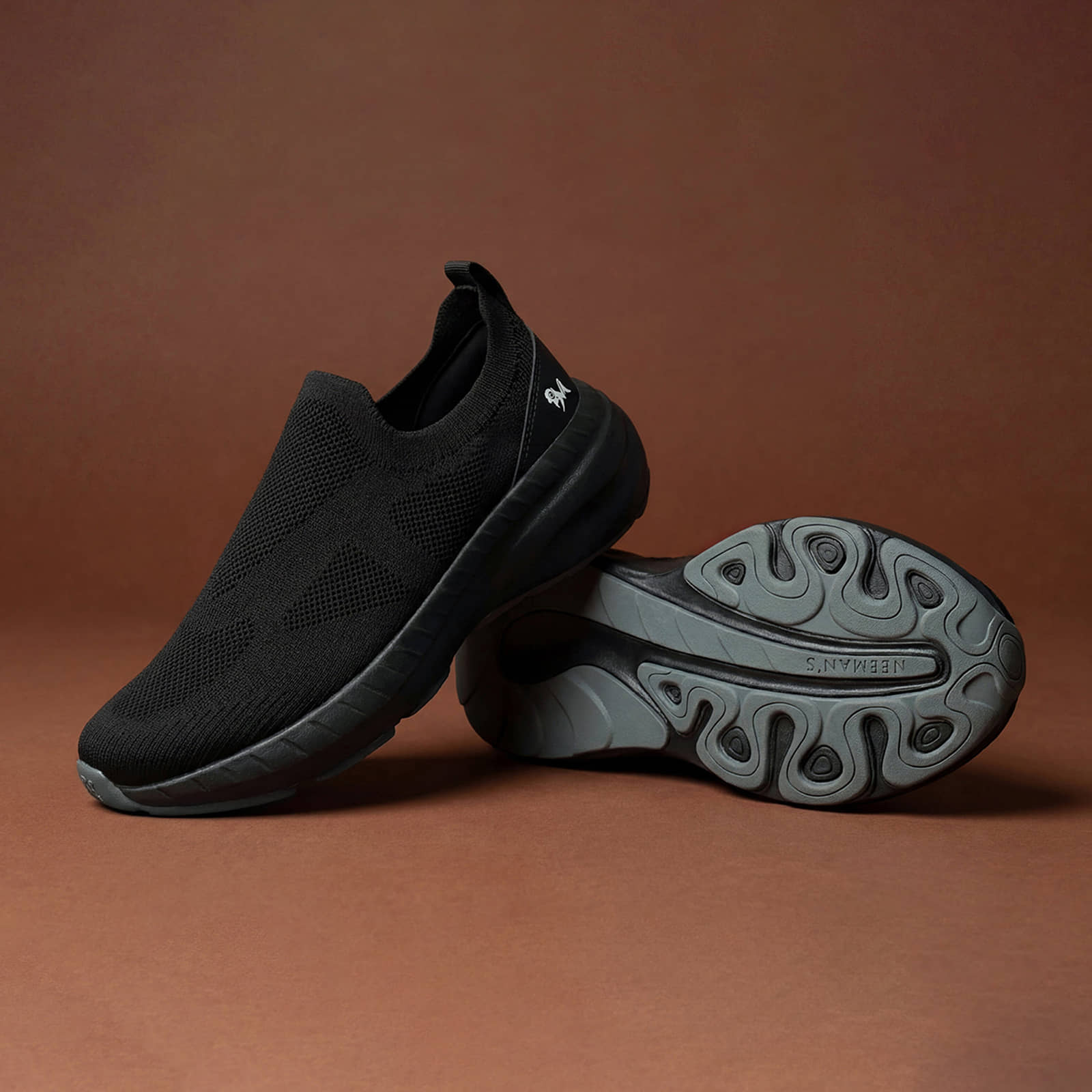 Neemans Begin Walk All-Day Black Men's Sports Running Shoes - Sports Shoes | Buy online on ZillyBuy