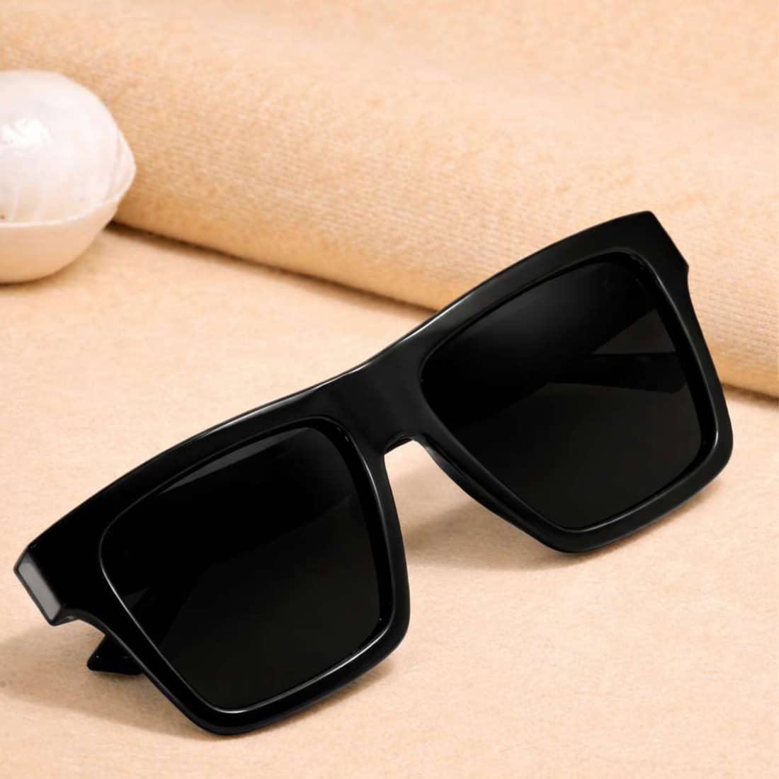Elligator Black Square Sunglasses ( Pack of 1 ) - Sunglasses | Buy online on ZillyBuy