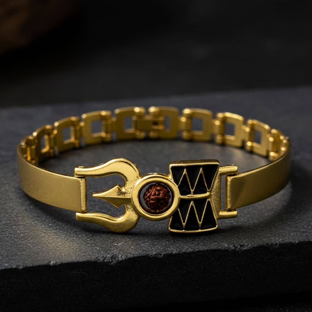 Style Wind Gold Bracelet ( Pack of 1 ) - Bangles & Bracelets | Buy online on ZillyBuy